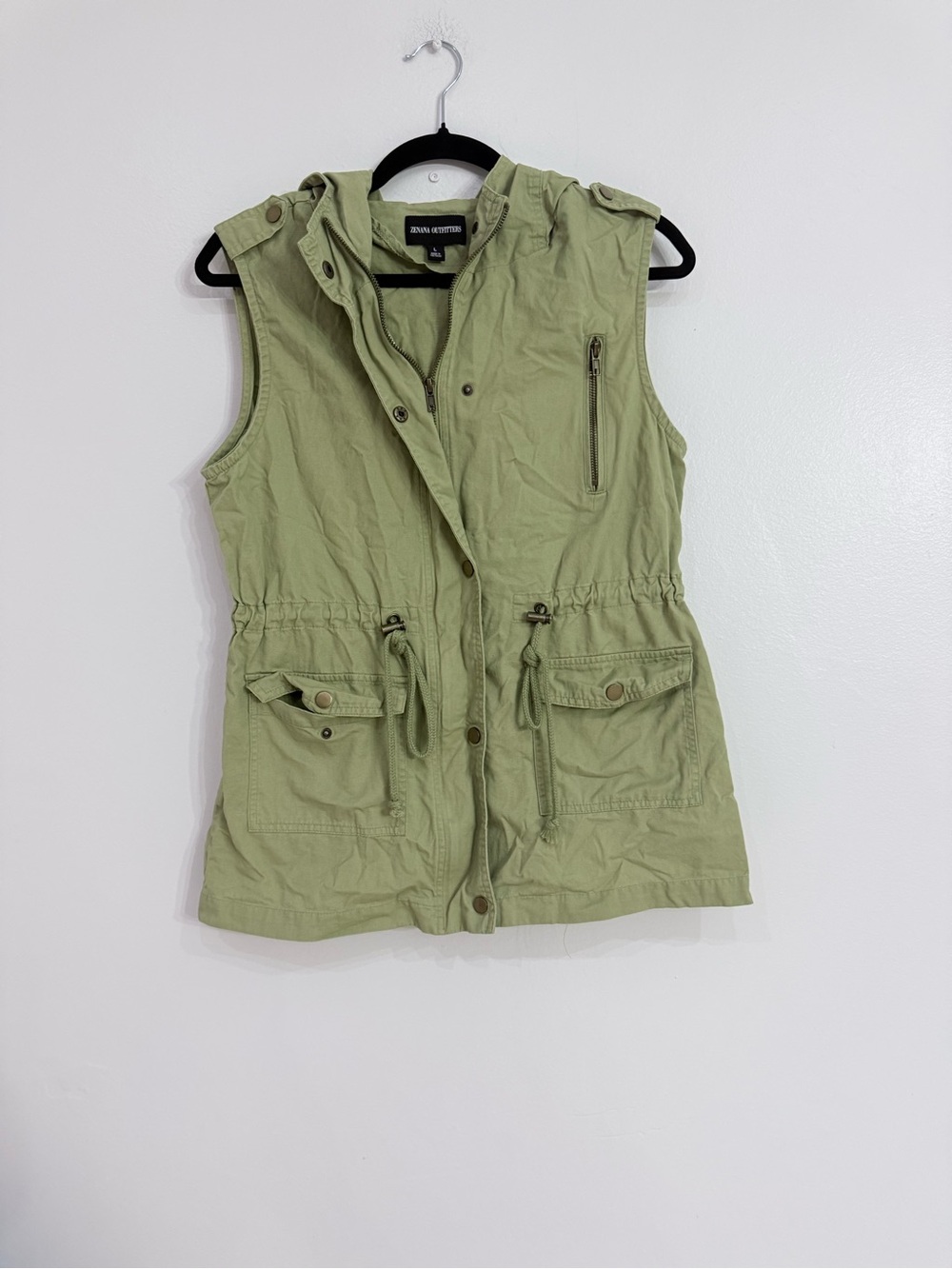 Zenana Outfitters Hooded Utility Vest in Olive Green